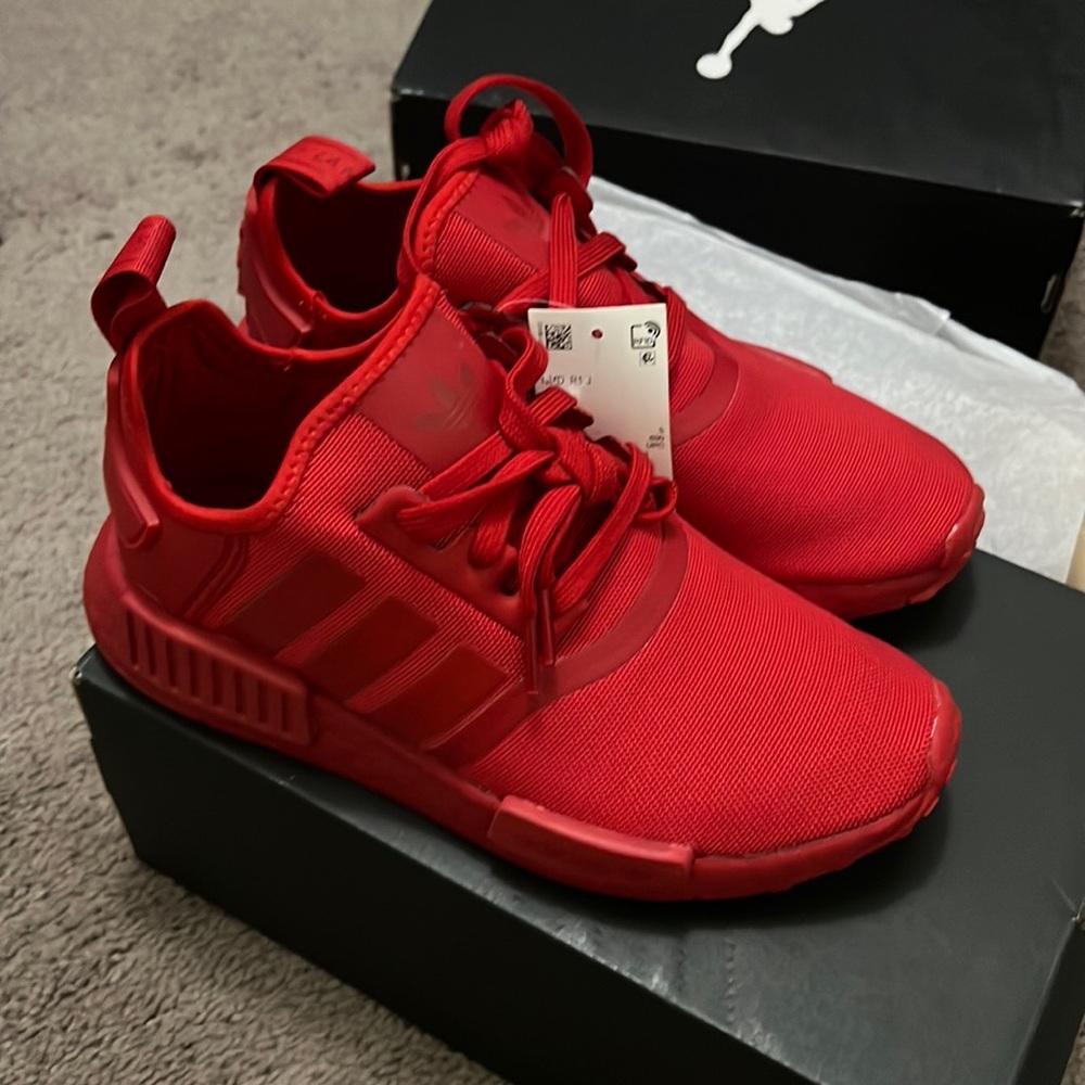 Brand New Adidas NMD R1 RED